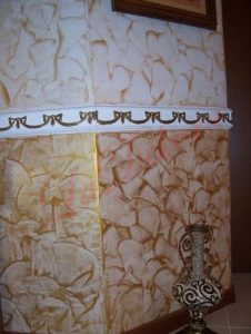 1445172670685787053597550266_b