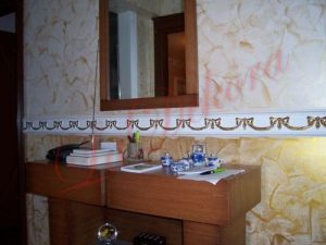 14451726874870402671777571709_b